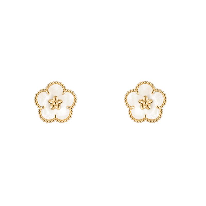 VA Earrings