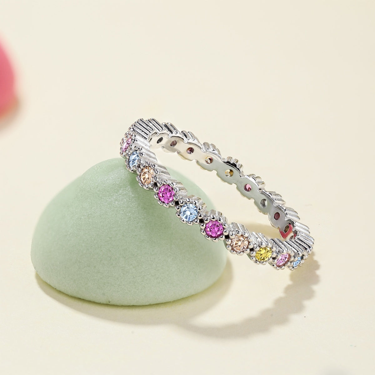 [Elite]Unique Scintillating Round Cut Daily Ring