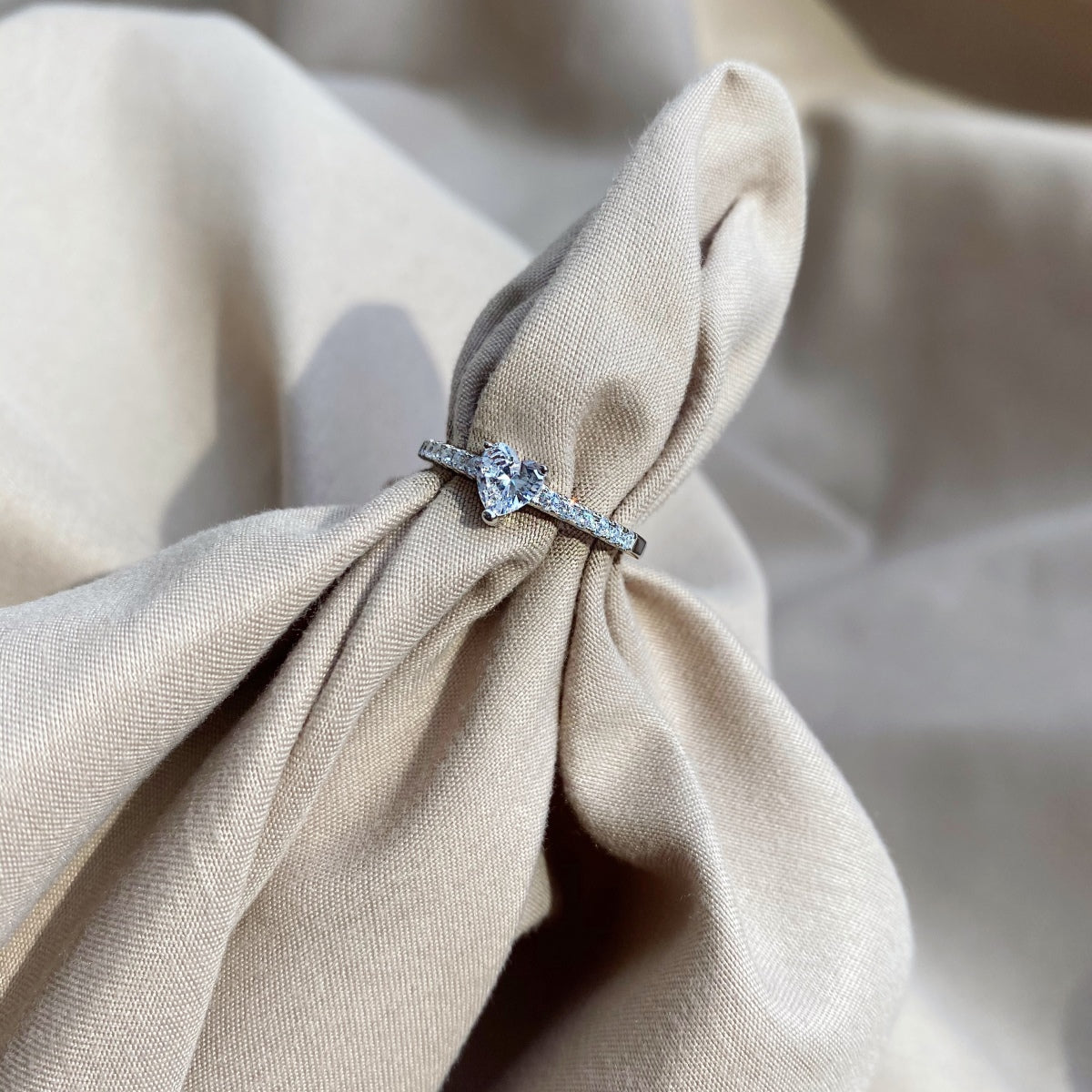[Elite]0.5 Carat CaratEternity Charming Heart Shape Lover Ring