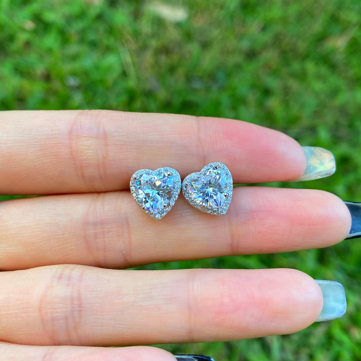 [Elite]Sparkling Heart Shape Lover Earrings