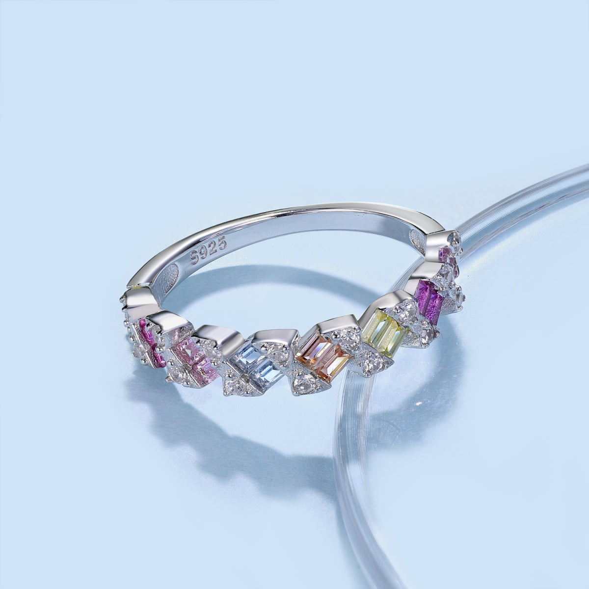 [Elite]Delicate Vibrant Emerald Cut Daily Ring