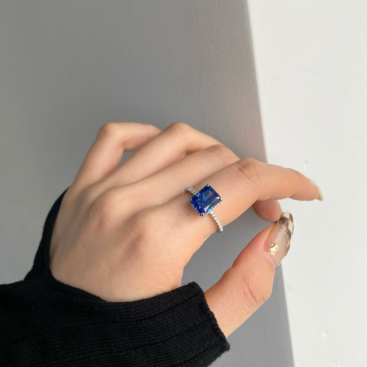 [Elite]4.0 Carat Luxurious Engagement Ring