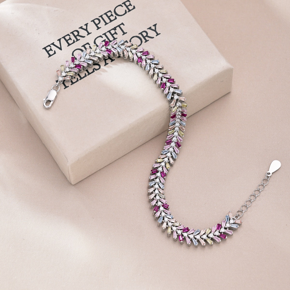 [Elite]Dainty Radiant Emerald Cut Daily Bracelet