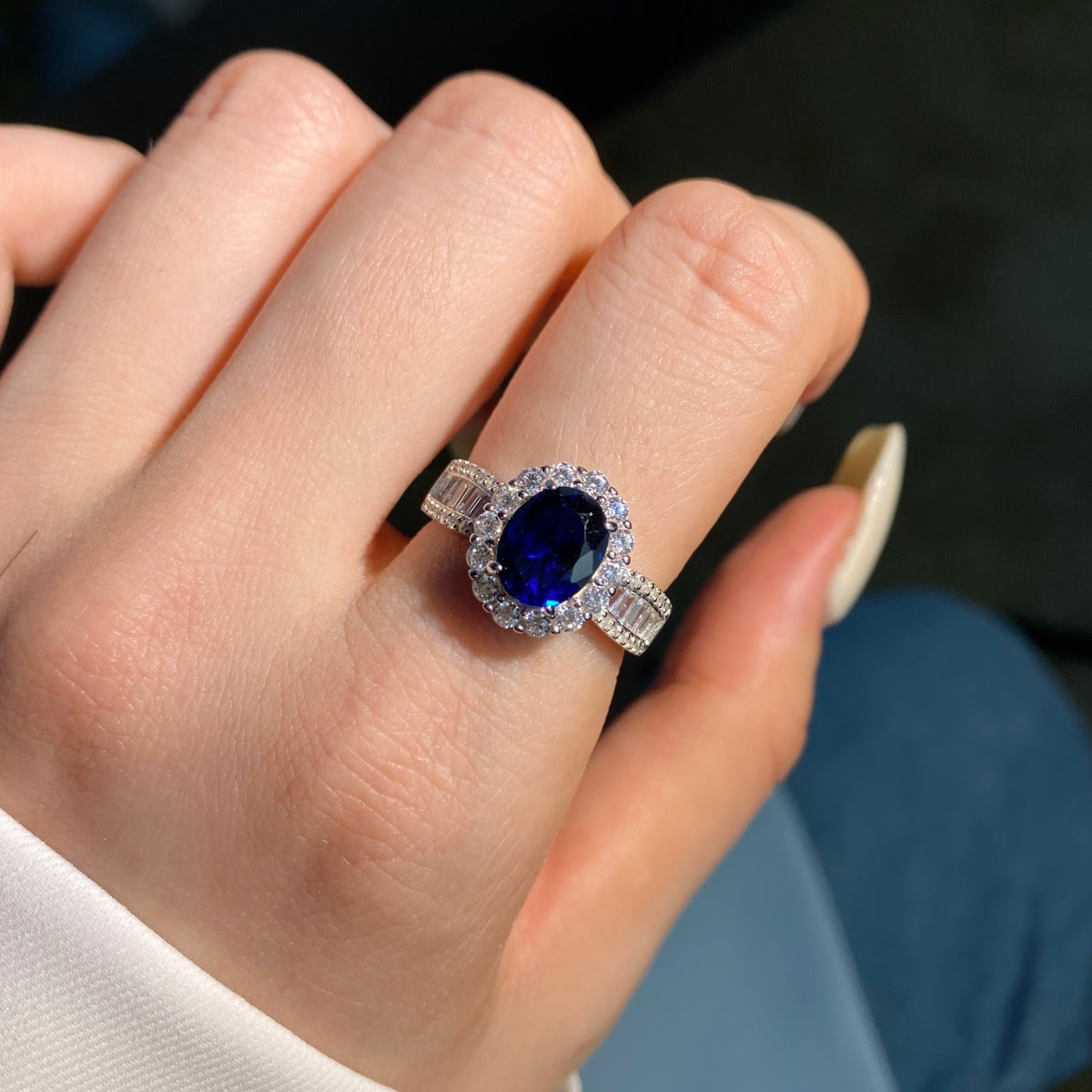 [Elite]1.5 Carat Dazzling Charming Oval Cut Banquet Ring