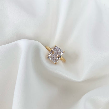 [Elite]4.0 Carat Ornate Enchanting Radiand Cut Banquet Ring