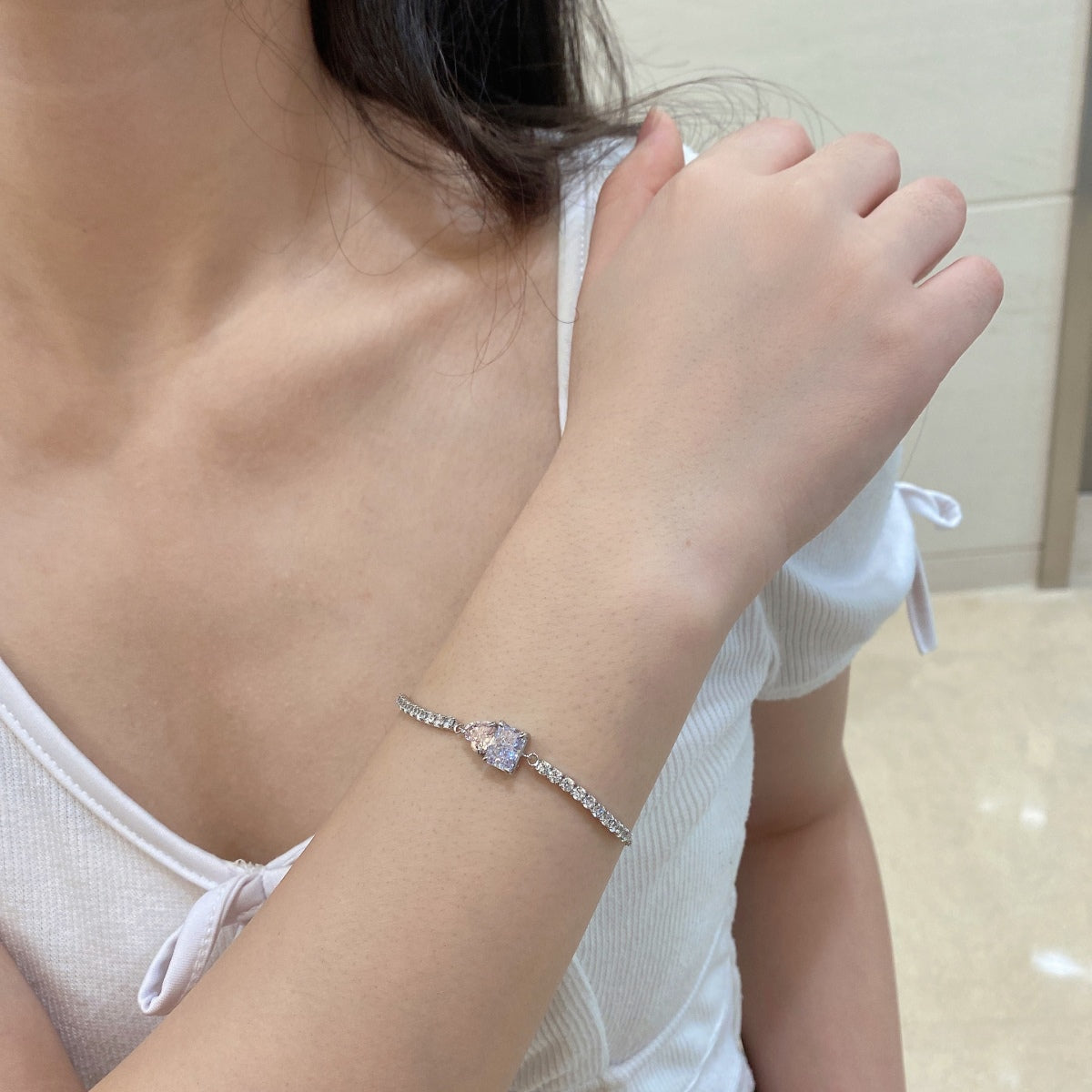 [Elite]Dazzling Unique Multi Shape Lover Bracelet