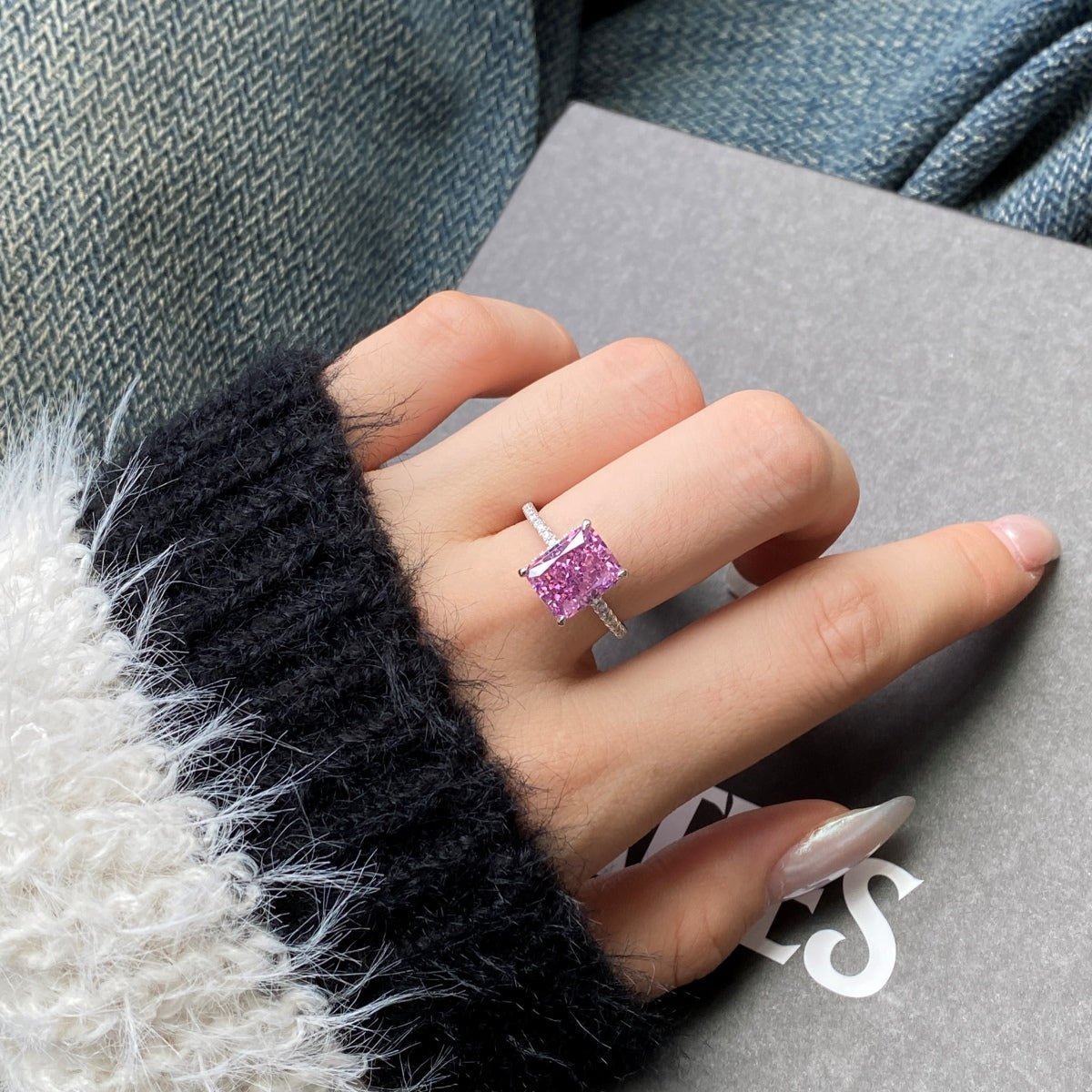 [Elite]4.0 Carat Luxurious Engagement Ring