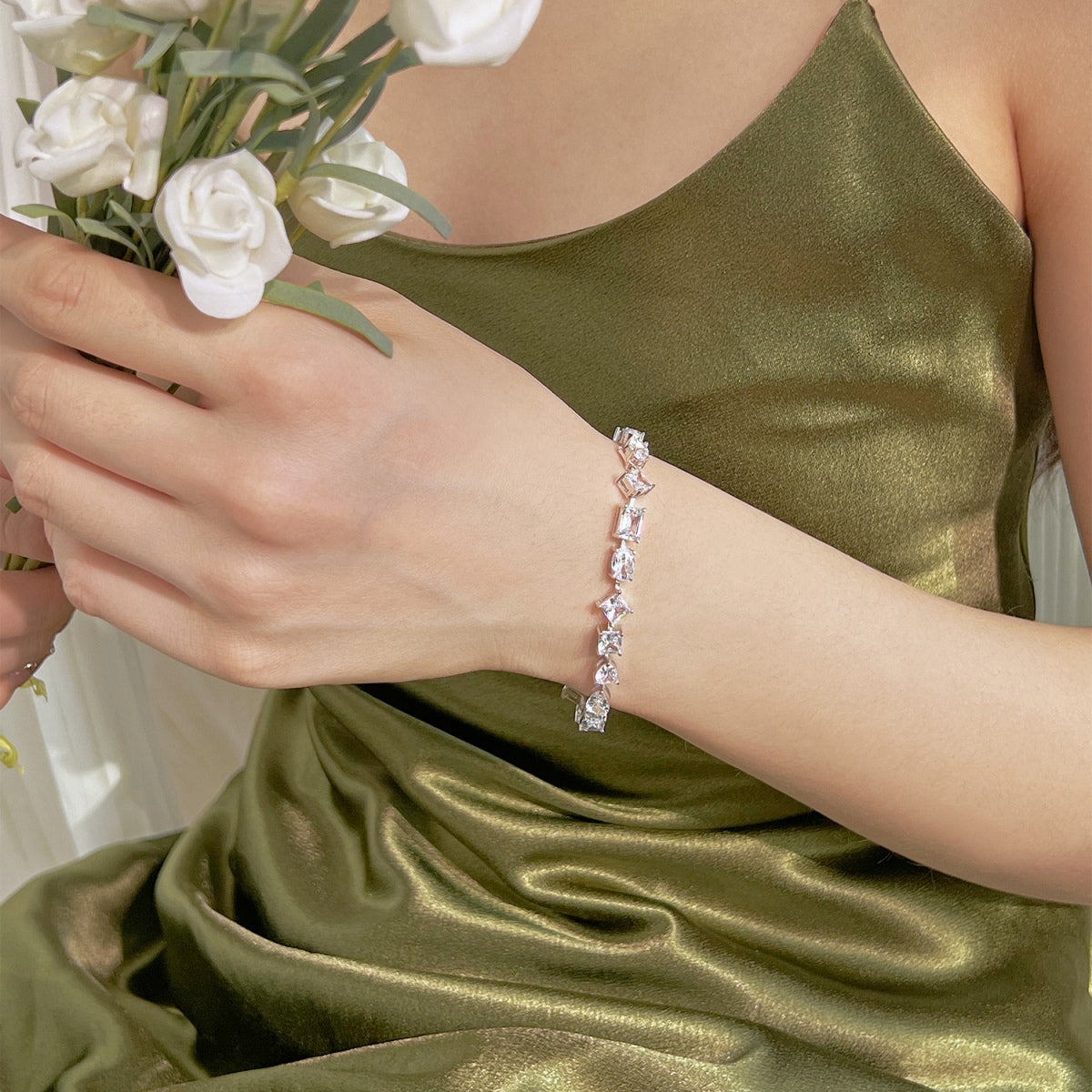 [Elite]Unique Exquisite Multi Cut Daily Bracelet