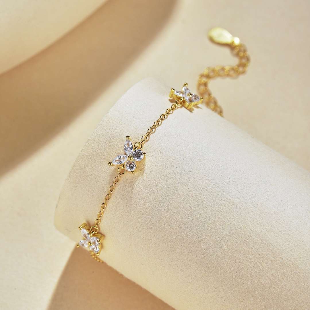 [Elite]Radiant Butterfly Shape Necklace