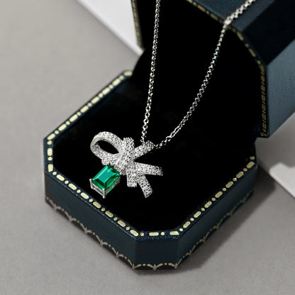 [Elite]Luxurious Flower Shape Emerald Cut Necklace