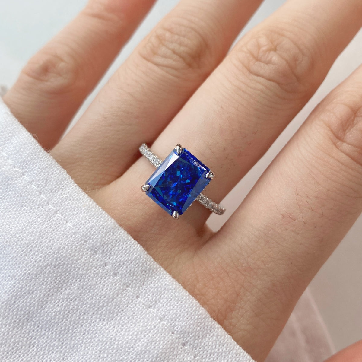 [Elite]4.0 Carat Luxurious Engagement Ring
