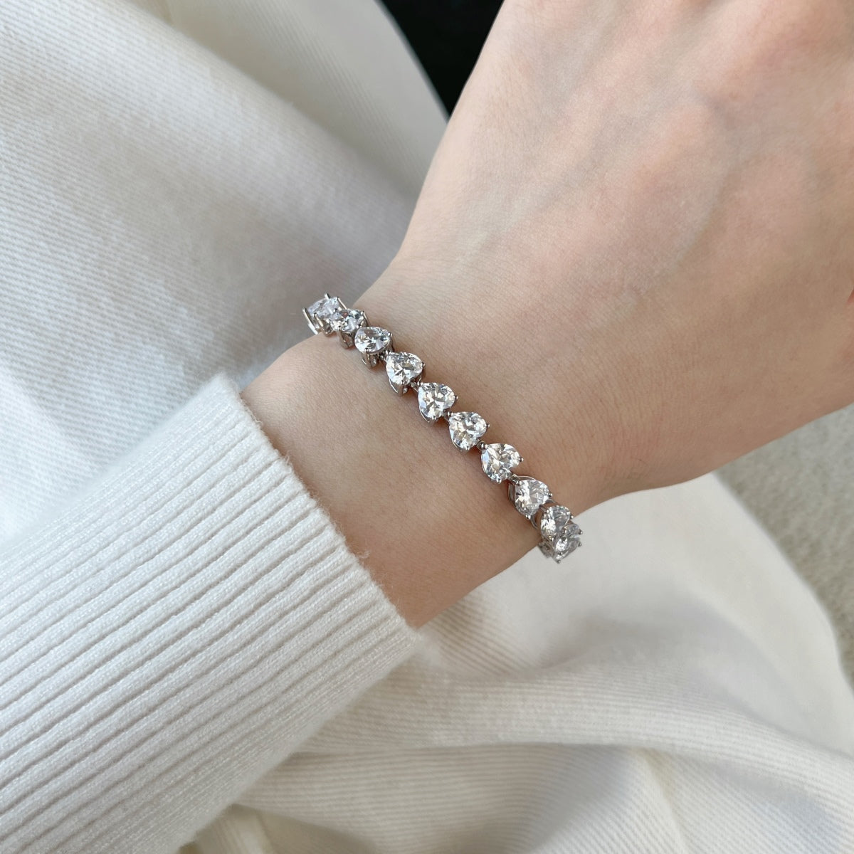 [Elite]0.75 Carat Elegant Romantic Heart Shape Lover Bracelet