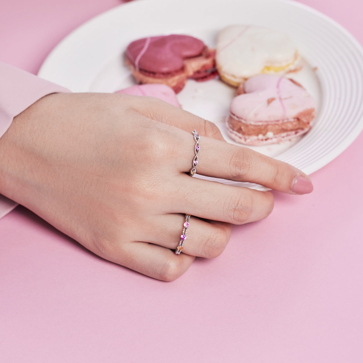 [Elite]Sparkling Colorful Round Cut Tennis Ring