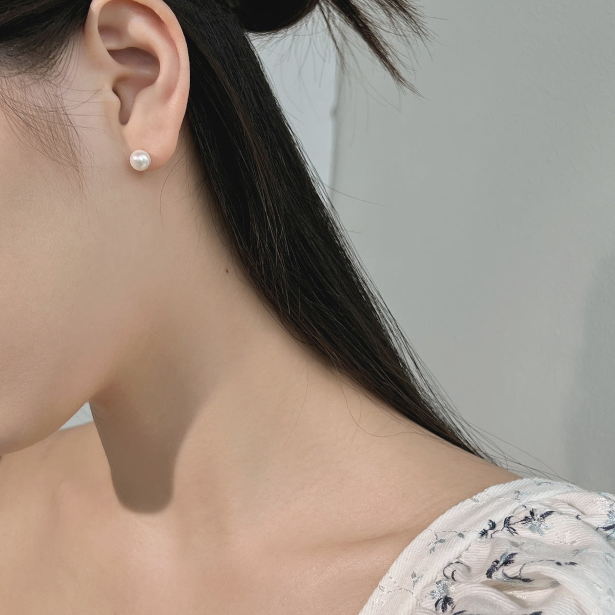 [Elite]Delicate Pearl Earrings