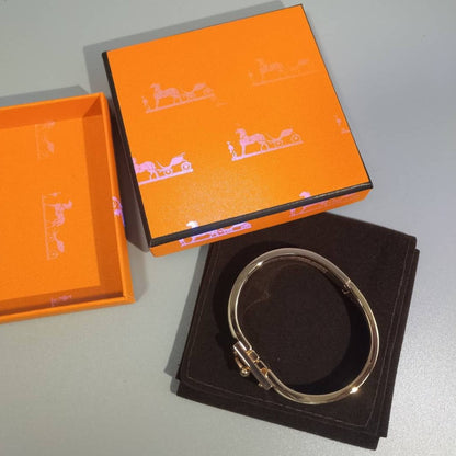 [Elite]H GREY BRACELET