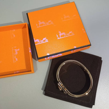 [Elite]H YELLOW BRACELET