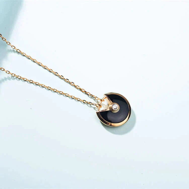 [Elite]AMULETTE GOLD CARNELIAN ONYX NECKLACE