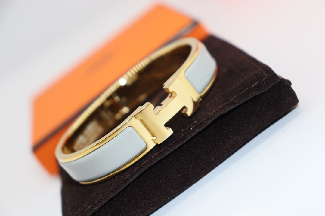 [Elite]H LIGHT BLUE BRACELET