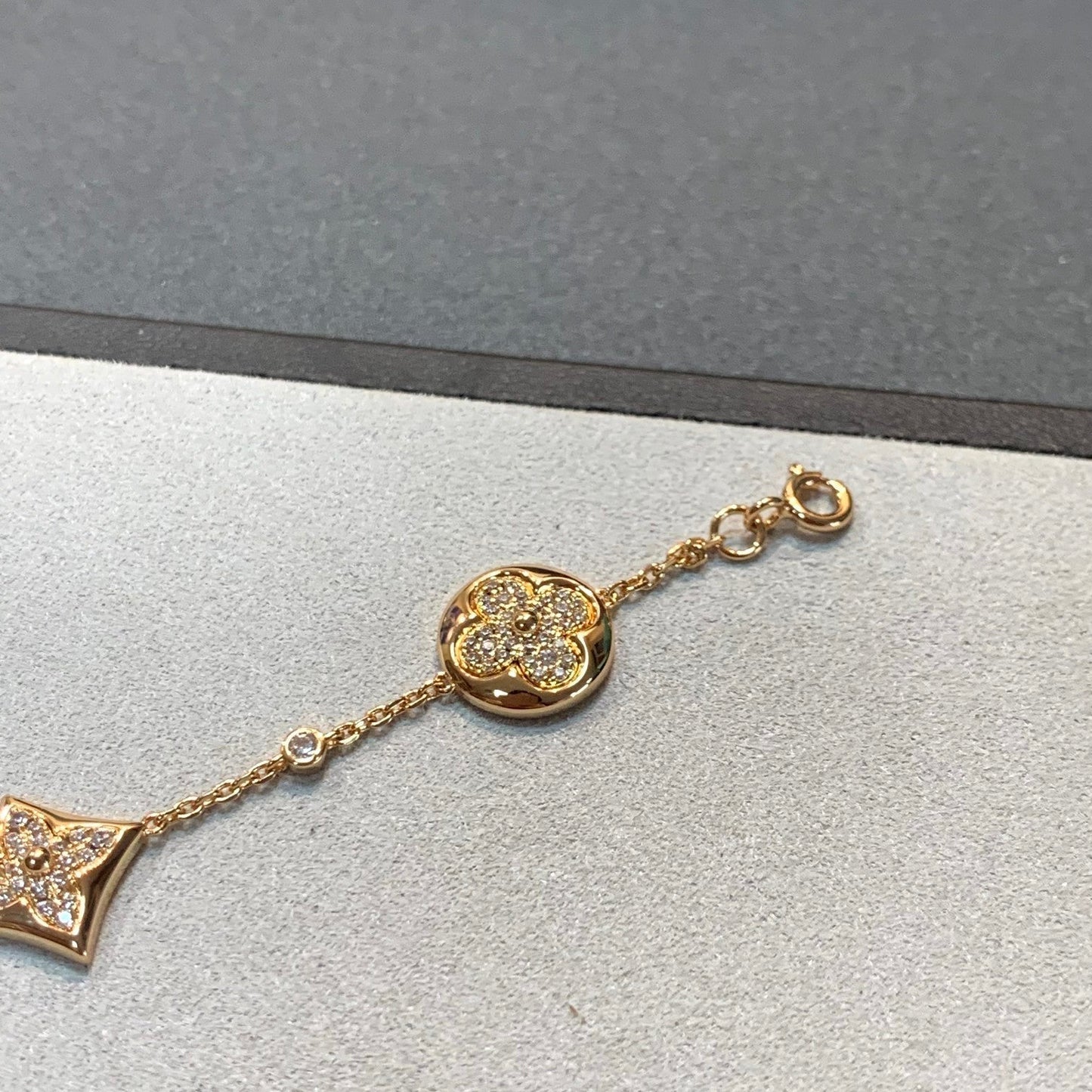 [Elite]STAR AND SUN 4 MOTIFS GOLD DIAMONDS BRACELET