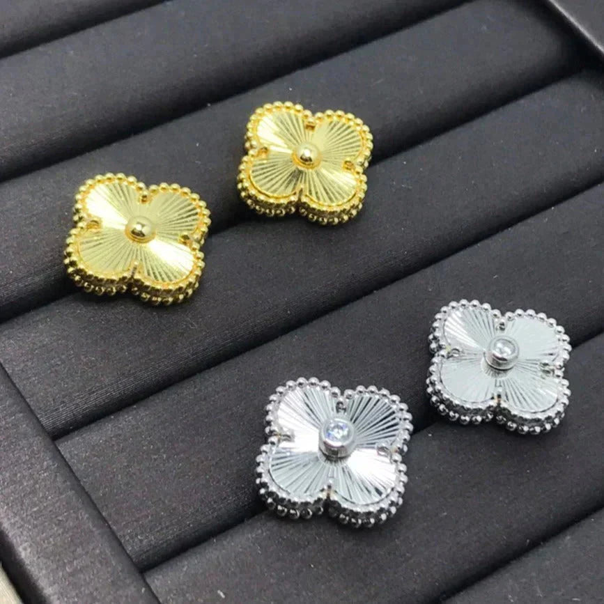 [Elite]CLOVER MINI 9.5MM LASER EARRINGS