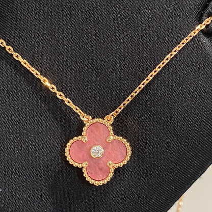 [Elite]CLOVER 15MM DIAMOND RHODONITE NECKLACE