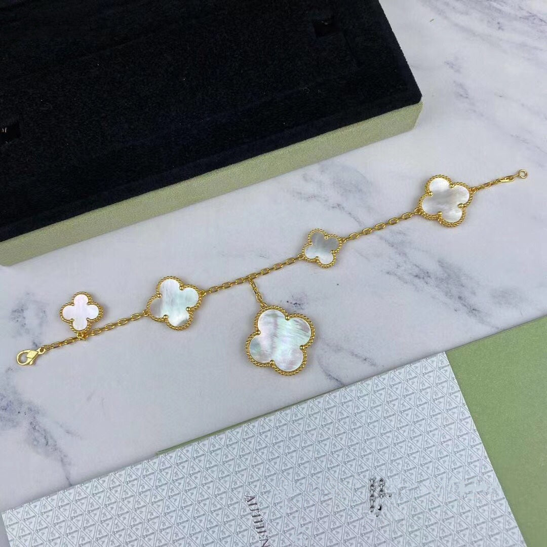 [Elite]MAGIC CLOVER MOP GOLD BRACELET 5 MOTIFS