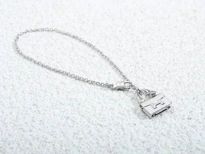 [Elite]AMULETTE PEDANT SILVER NECKLACE