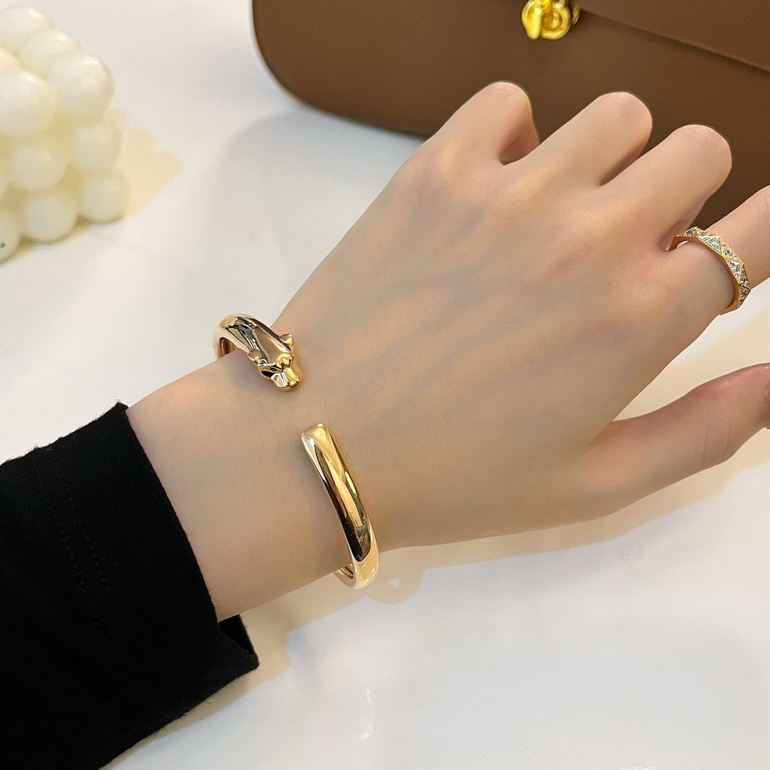 [Elite]PANTHERE GOLD OPEN BRACELET