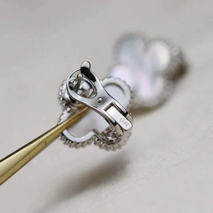 [Elite]CLOVER MEDIUM 1 MOTIFS  WHITE MOP EARRINGS SILVER