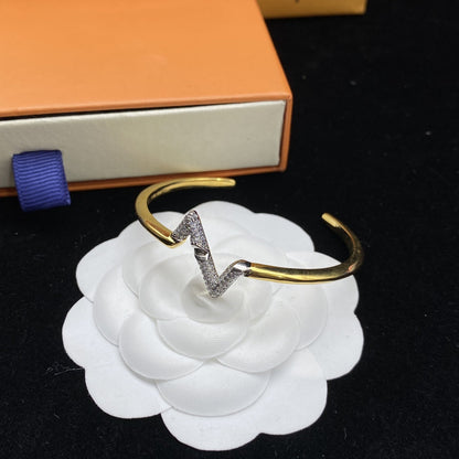[Elite]VOLTE UPSITE DOWN DIAMOND GOLD OPEN BRACELET