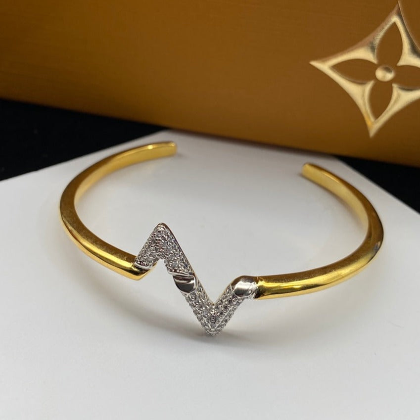 [Elite]VOLTE UPSITE DOWN DIAMOND GOLD OPEN BRACELET