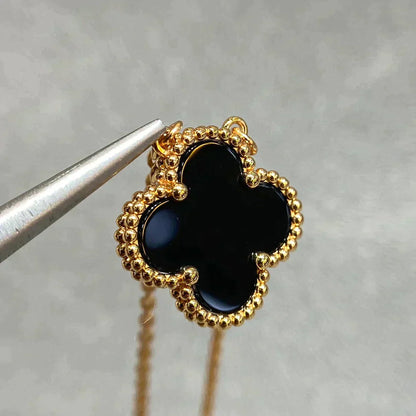 [Elite]CLOVER 15MM BLACK ONYX SINGLE FLOWER NECKLACE