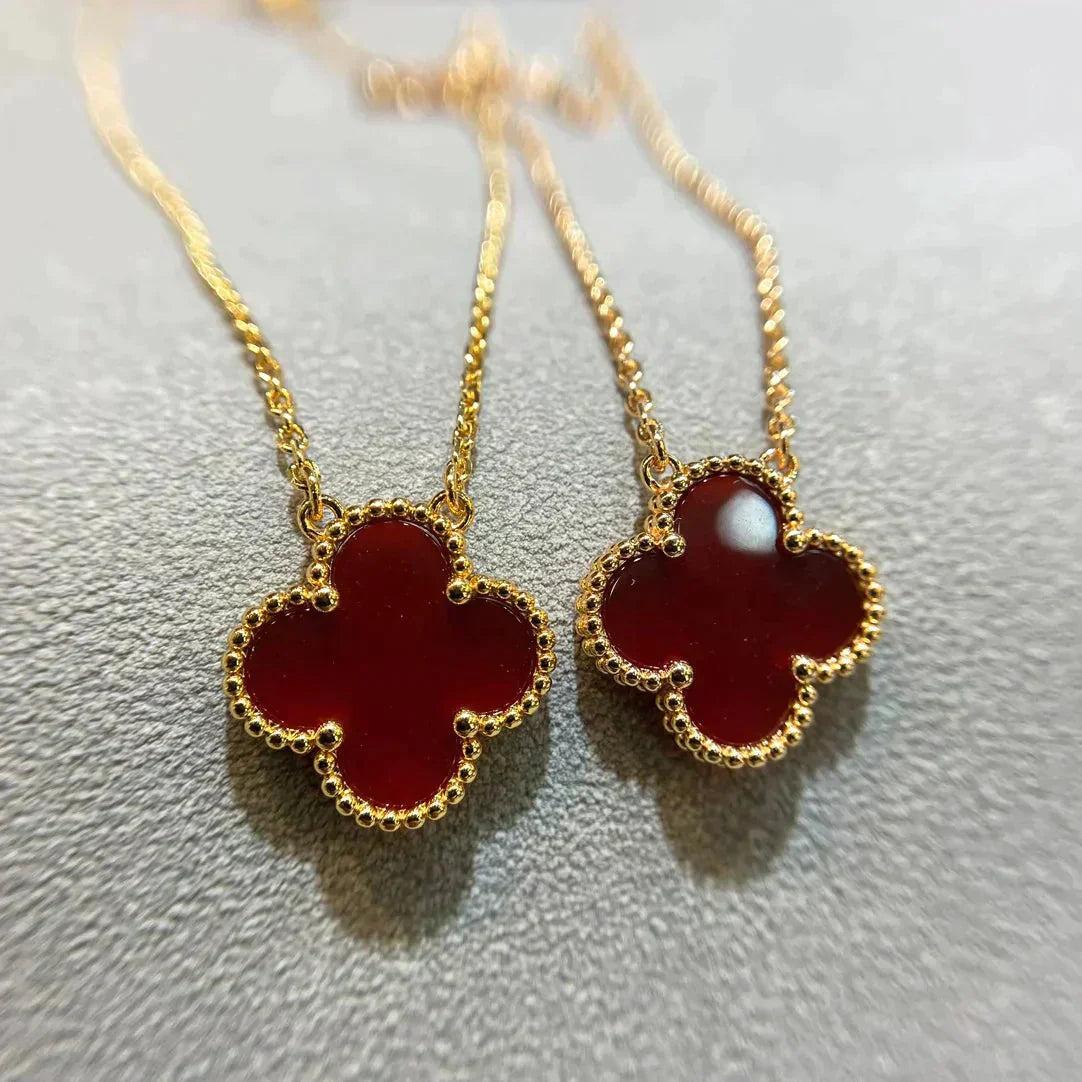 [Elite]CLOVER 15MM CARNELIAN SINGLE FLOWER NECKLACE