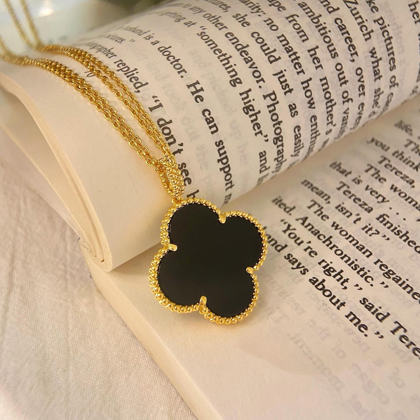 [Elite]CLOVER 25MM NECKLACE GOLD ONYX