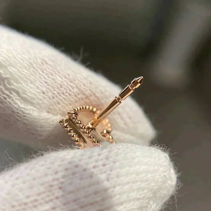 [Elite]HEART CARNELIAN STUD EARRINGS