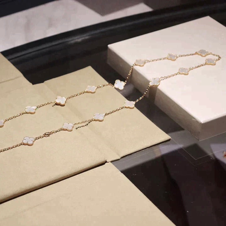 [Elite]CLOVER 20 MOTIFS WHITE MOP NECKLACE