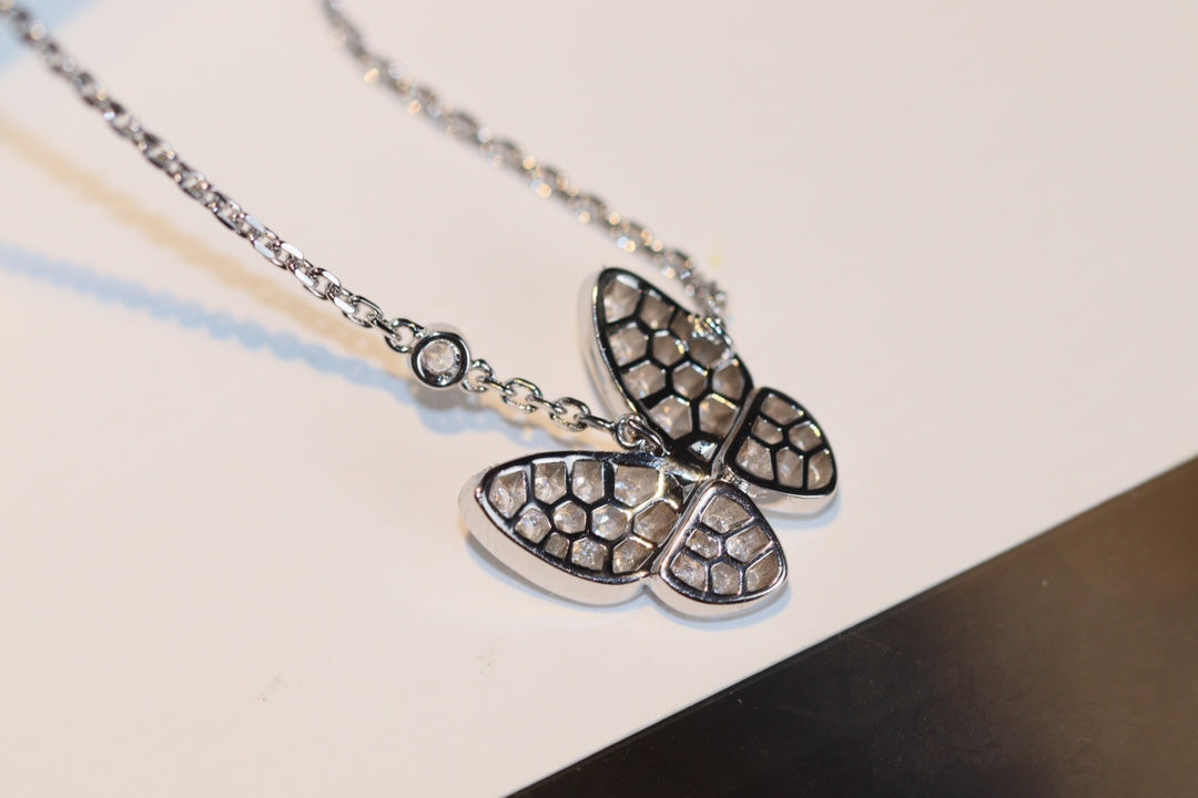 [Elite]BUTTERFLY DIAMOND NECKLACE