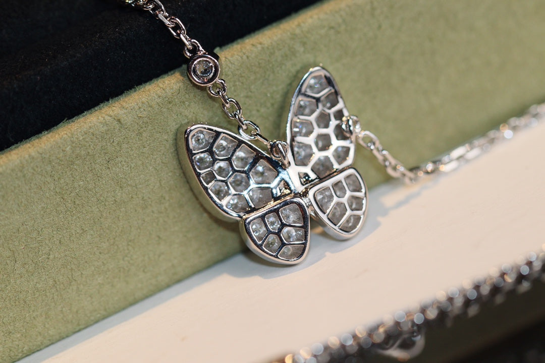 [Elite]BUTTERFLY DIAMOND NECKLACE