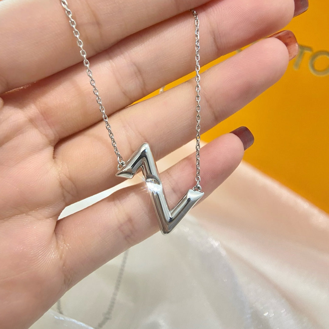 [Elite]VOLTE UPSIDE DOWN NECKLACE
