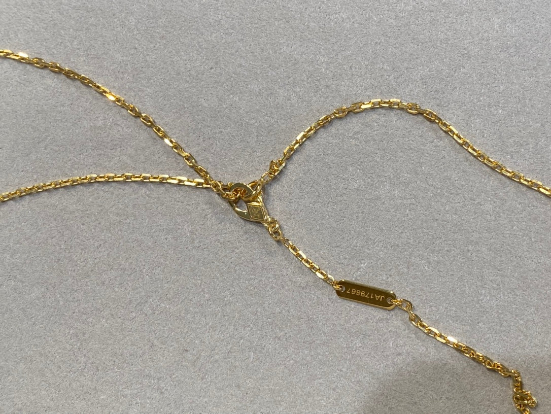 [Elite]CLOVER 25MM NECKLACE GOLD CARNELIAN