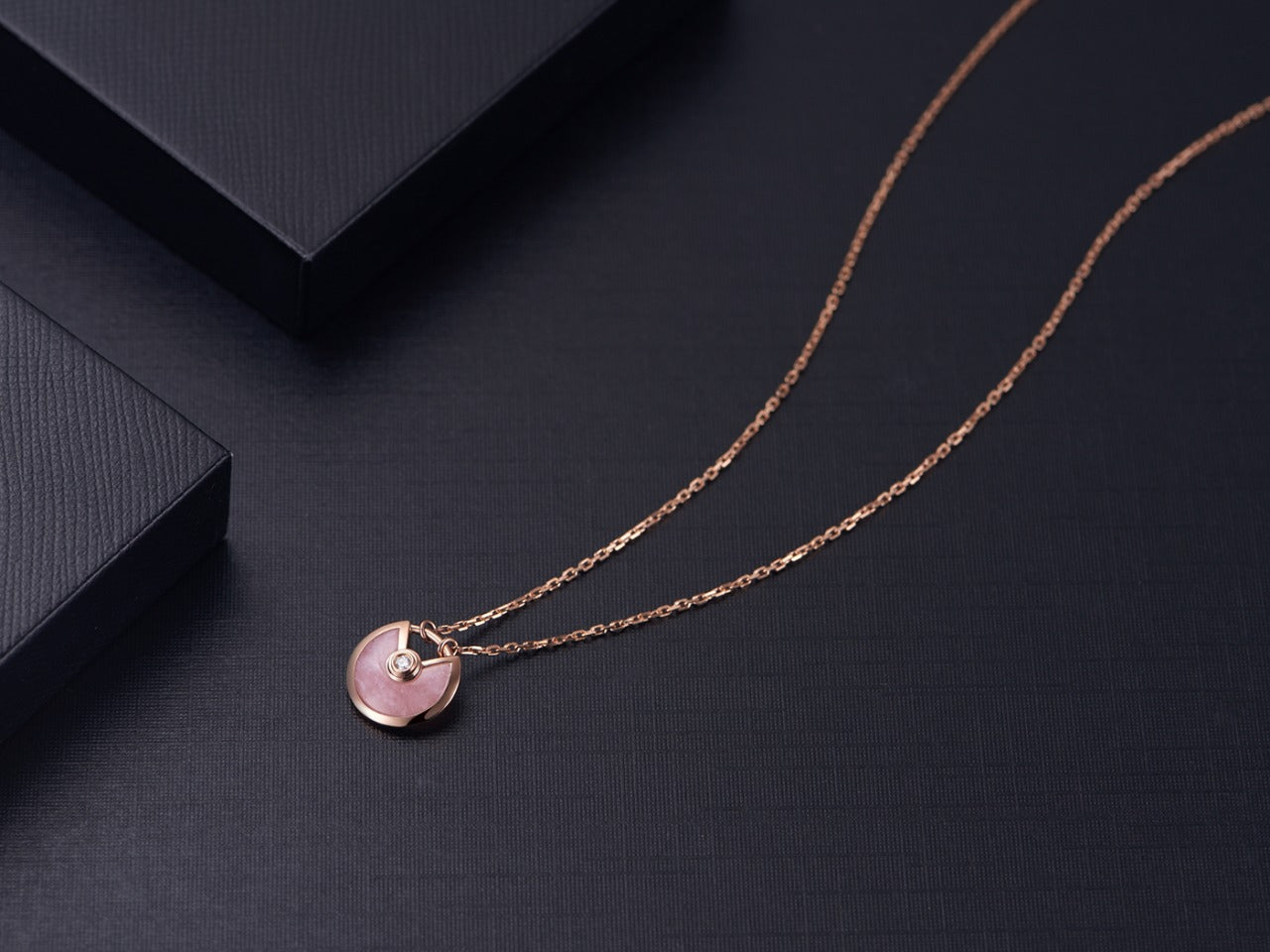 [Elite]AMULETTE ROSE GOLD PINK MOP NECKLACE