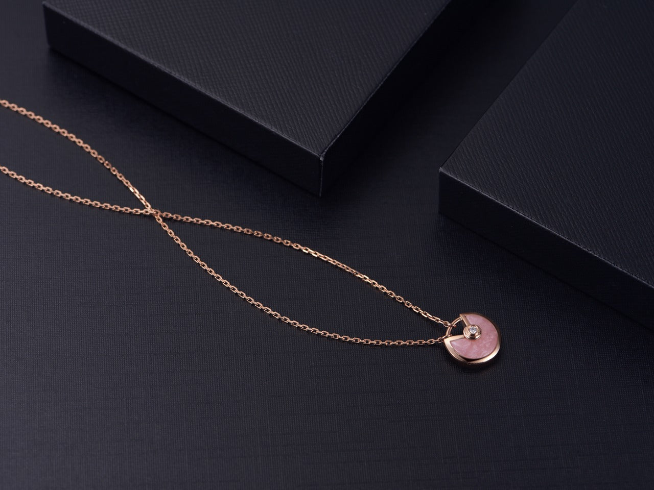 [Elite]AMULETTE ROSE GOLD PINK MOP NECKLACE