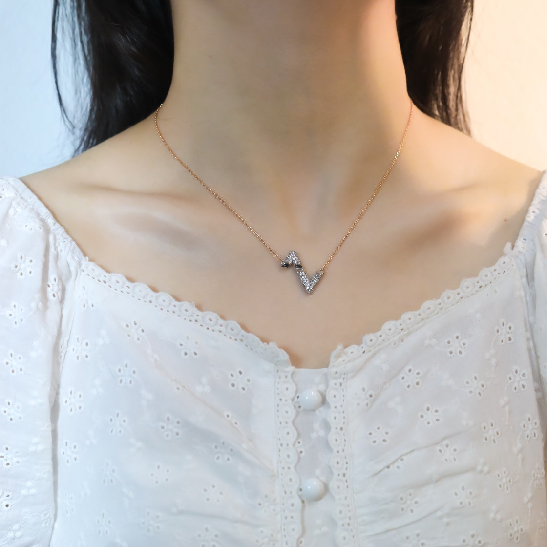 [Elite]VOLT SILVER DIAMOND PEDANT NECKLACE