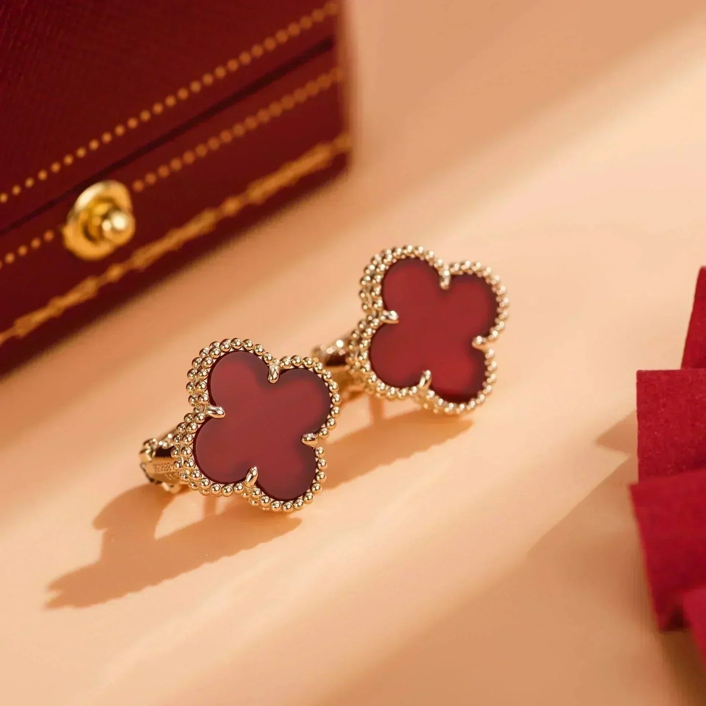 [Elite]CLOVER MEDIUM 1 MOTIFS CARNELIAN  EARRINGS