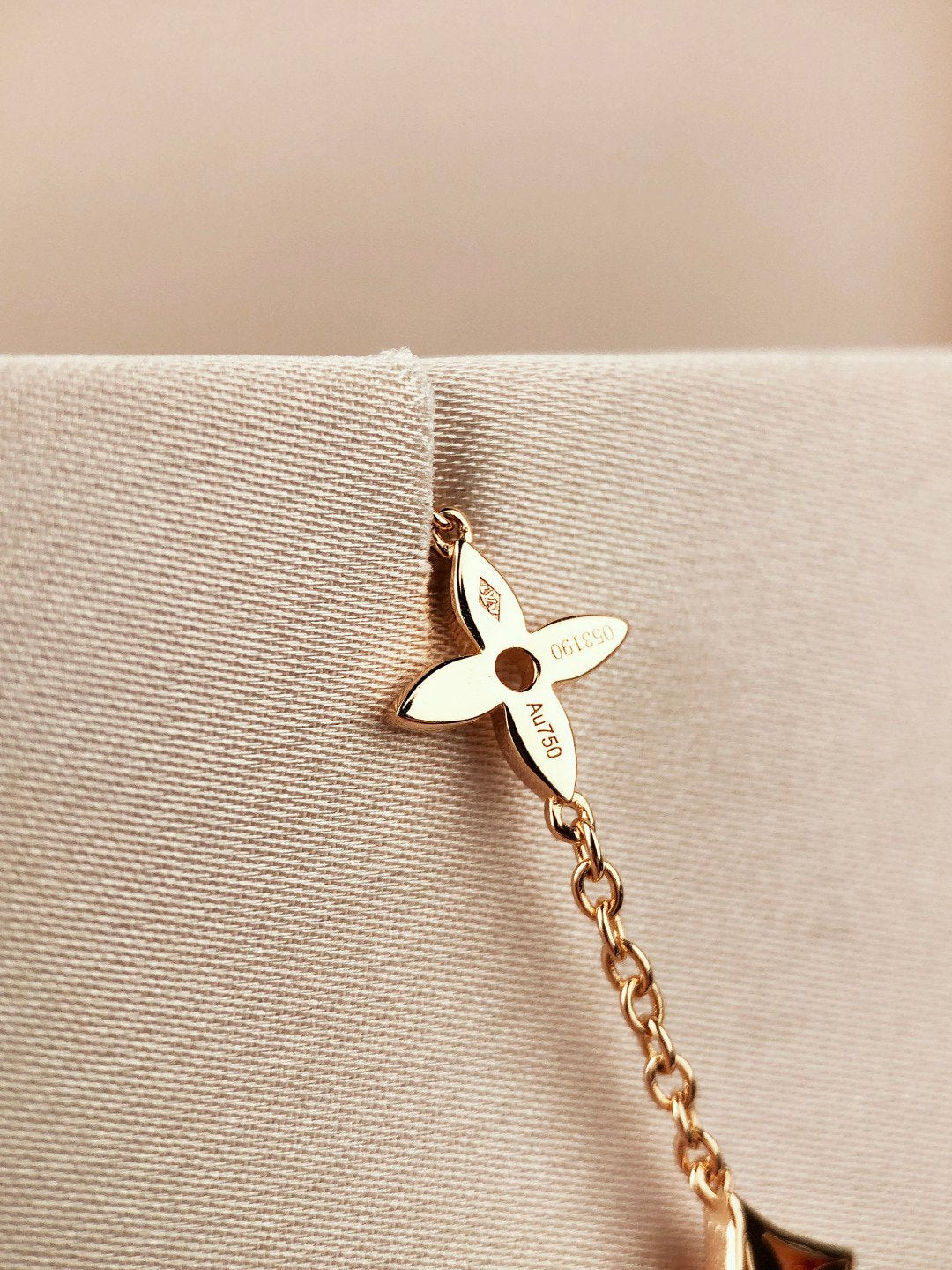 [Elite]STAR AND SUN 7 MOTIFS GOLD BRACELET