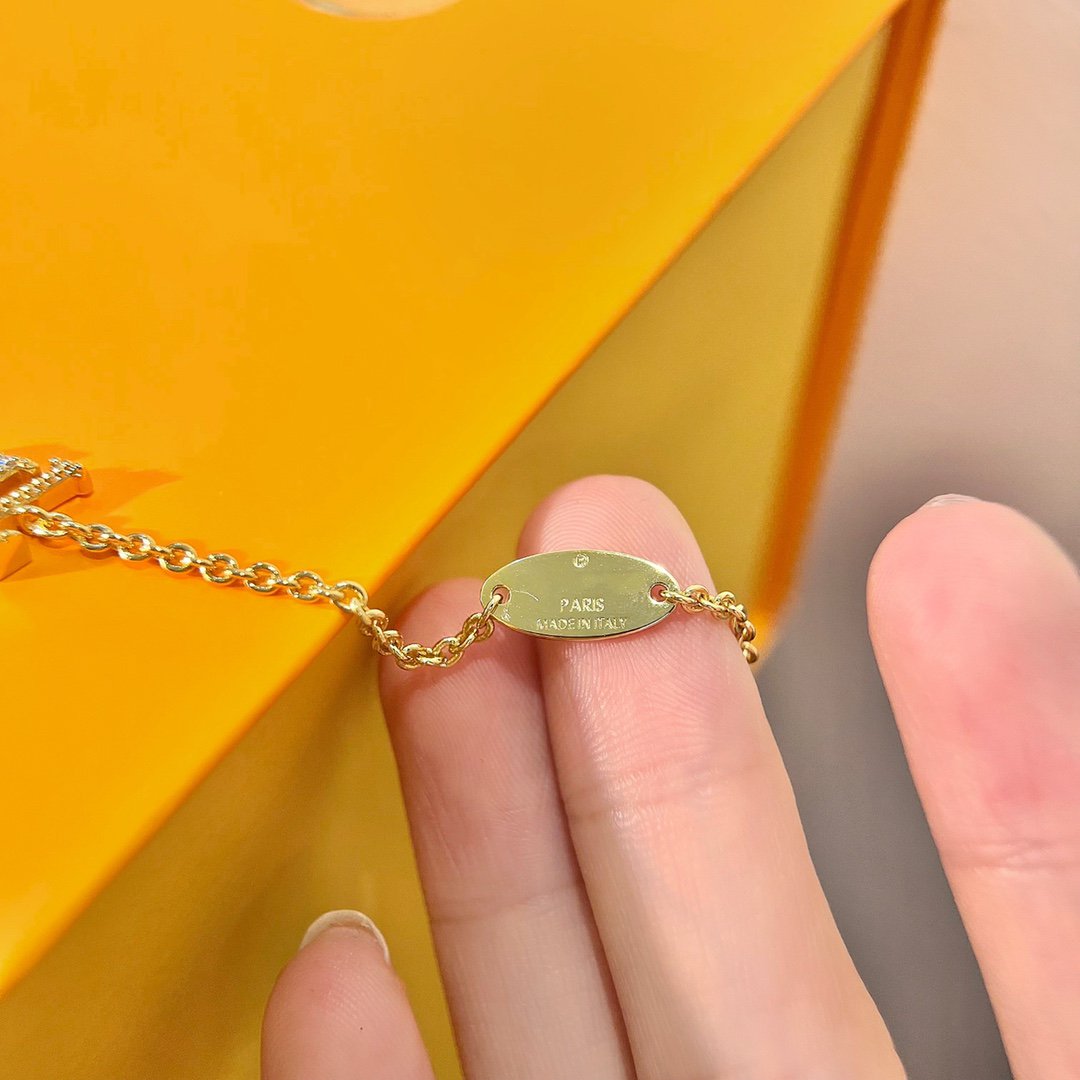 [Elite]LOGO STAR MOTIF GOLD BRACELET