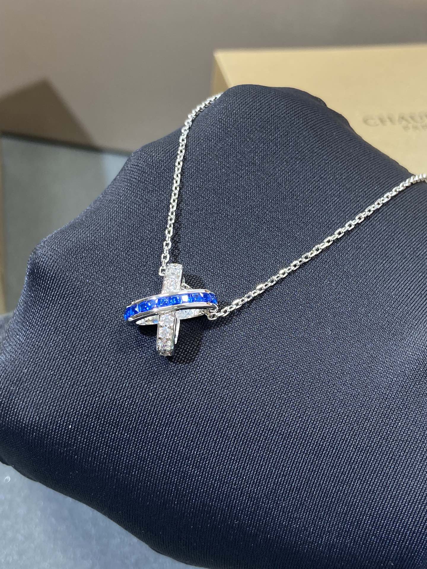 [Elite]LIENS DIAMOND SILVER NECKLACE