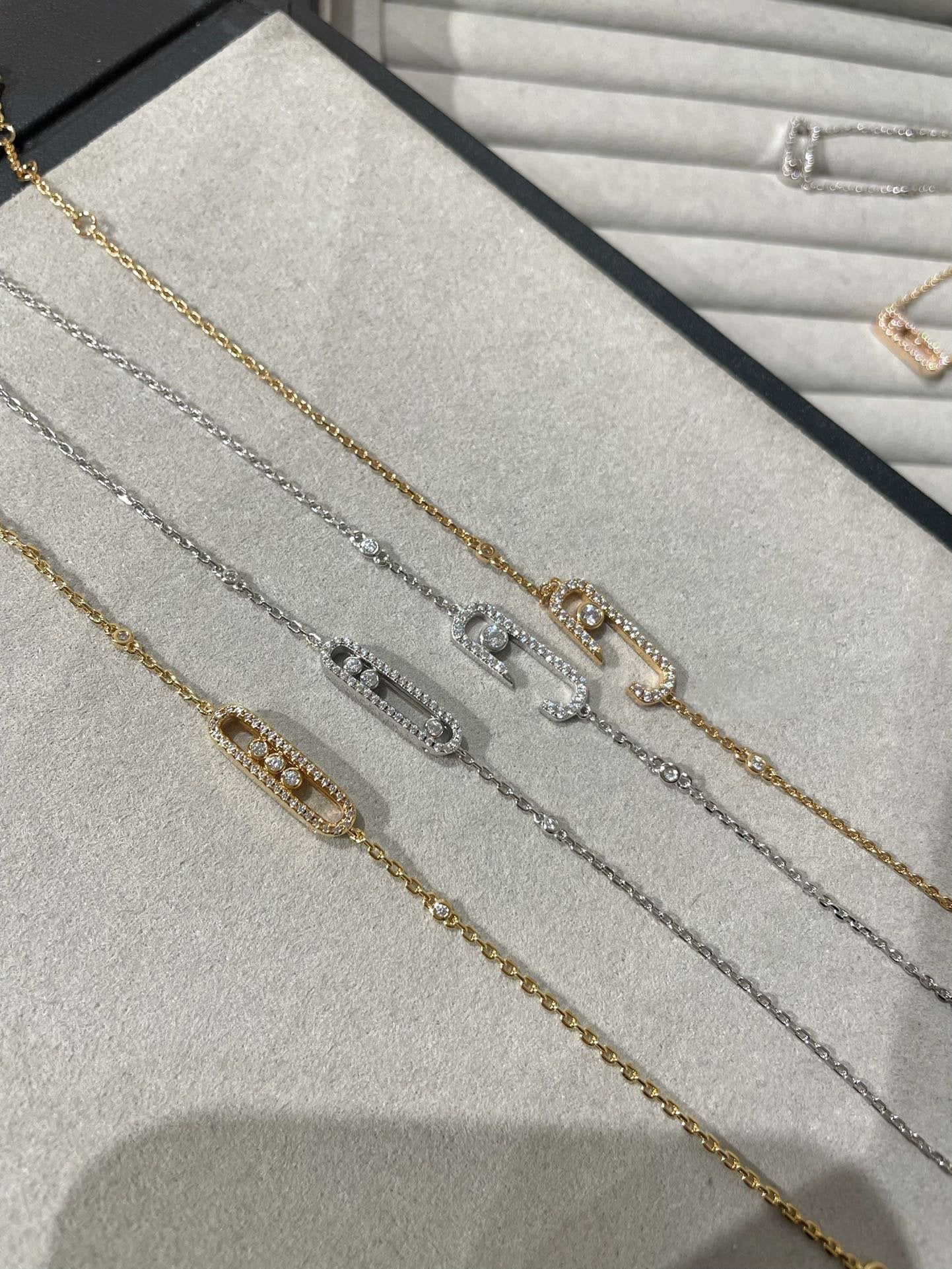 [Elite]BABY MOVE DIAMOND BRACELET