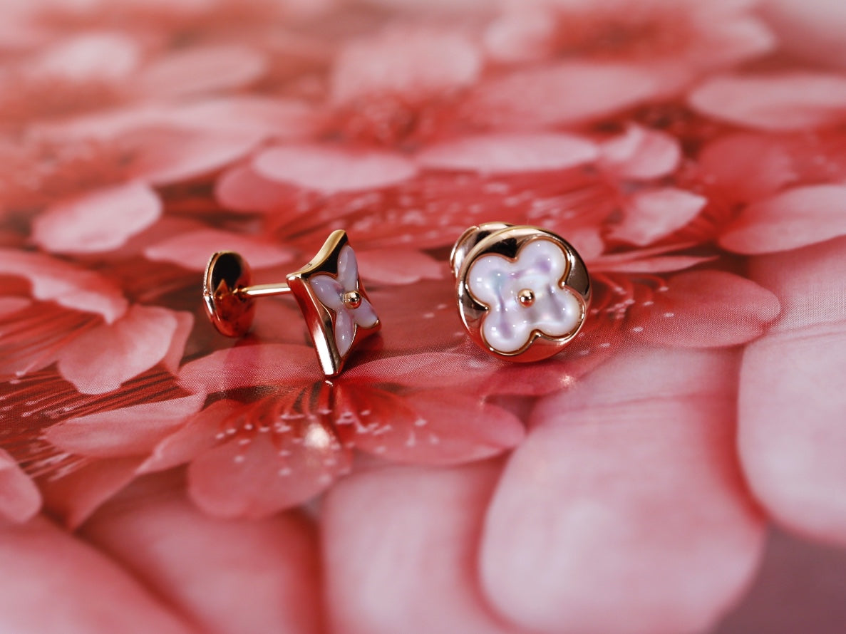 [Elite]STAR AND SUN PINK GOLD MOP STUD EARRINGS