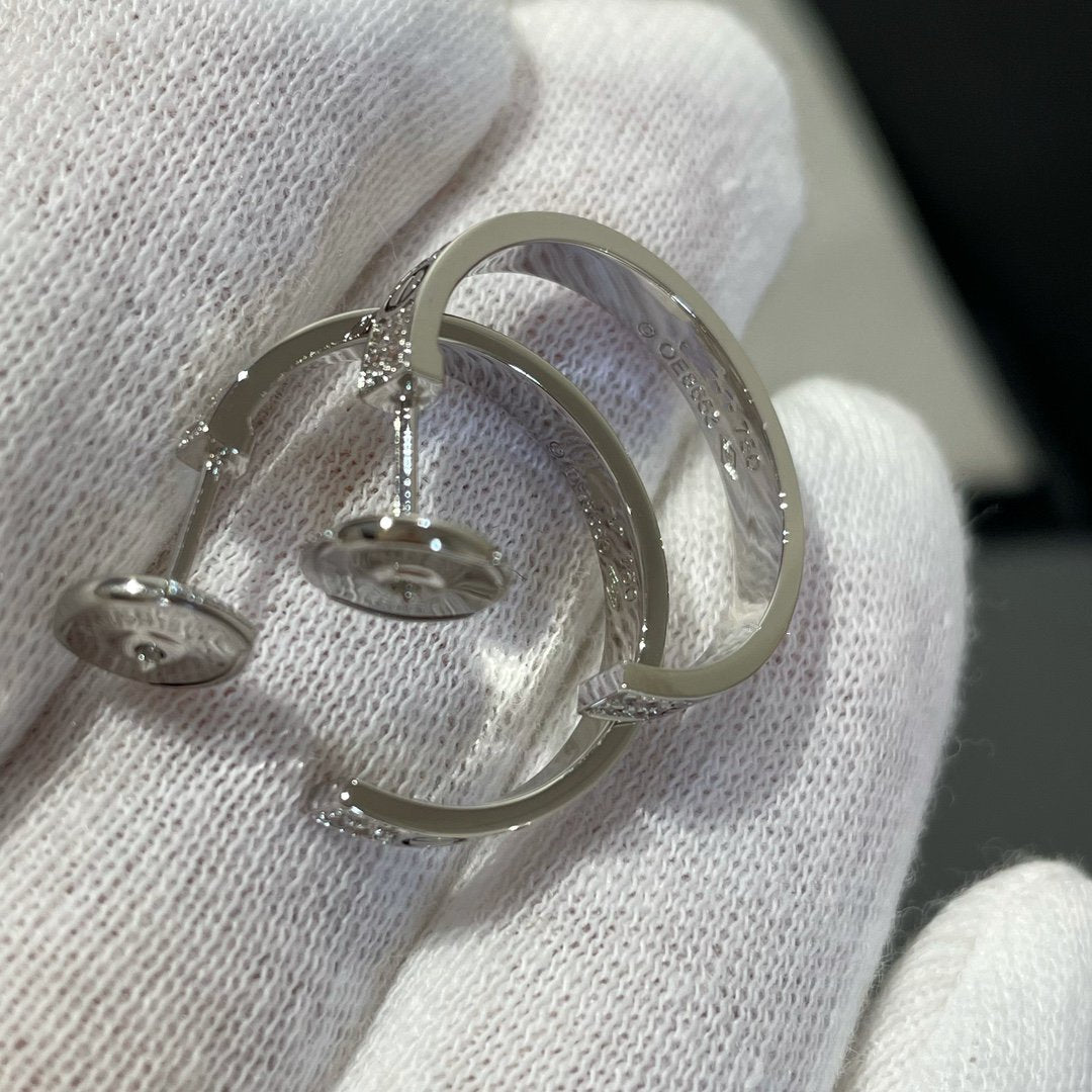 [Elite]LOVE DIAMOND SILVER HOOP EARRINGS